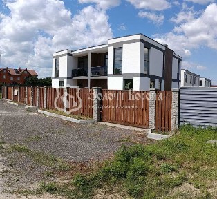 Таунхаус, 2пов. Без ремонту. Тараса Коваля, 32а, Троєщина