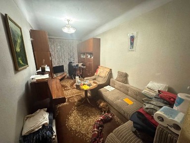 Трикімнатна квартира по приємній ціні! Поруч з м-он Садовий!