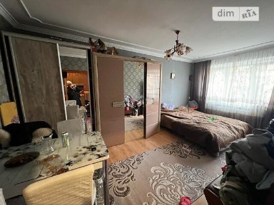 Продаж кімнати 35 кв. м на вул. Інститутська • ID 30782999