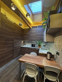 Здам дізайнерську квартиру у центрі міста