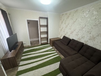 Сдам квартиру ( часть дома)