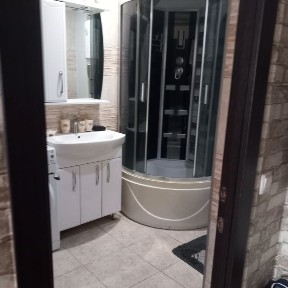 Срочно! Сдам 1но комнатную квартиру на Титова - Кирова