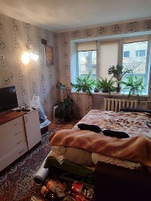 Продам 1 - но кімнатну квартиру по вул. Козацька 3-а