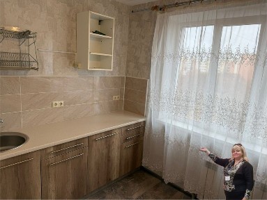 Продам 1 комнатную квартиру капремонт частичный