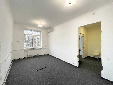 Сдам отличный офис 33,1 кв. м. два кабинета, р-н Европейской пл. Центр