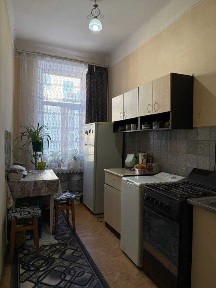 Продаж 1 кімнатної квартири вул. Долинського ( бічна Замарстинівської)