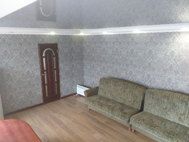 Оренда будинку в Бохониках