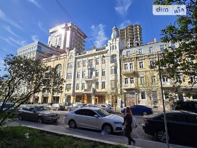 Богдана Хмельницького вулиця, мікрорайон Центр, район Шевченківський, Київ, метро Університет, вул. Богдана Хмельницького 52, приміщень - 9, поверх - 3 • ID 32849080