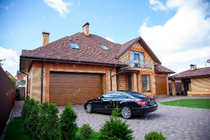 Шикарний будинок на Казбеті