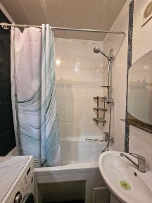 Продам 2-комнатную квартиру район проспекта Слобожанский