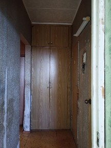 Двушка на Солнечном 14 этаж под ремонт.