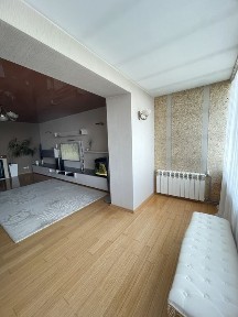 3-кімн. Квартира 100 м. кв (р-н Панчішна ф-ка)