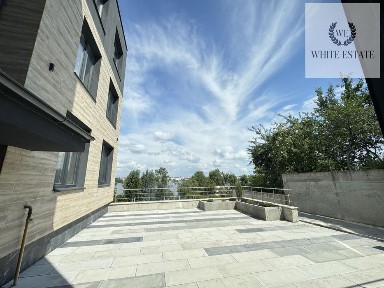 Продаж квартири з виглядом на озера по вул. Підгірна