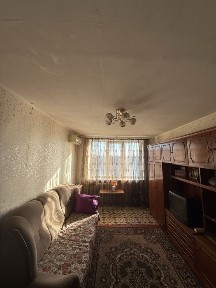 Сдается 2 комнатная квартира. Центр. Славянск.