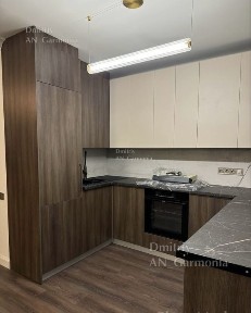 3-к 5-Школа, Первая Сдача