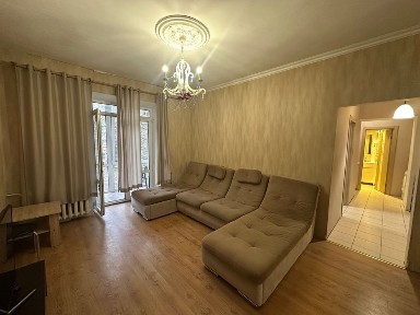 Продаж двокімнатної квартири в Дарницькому районі!