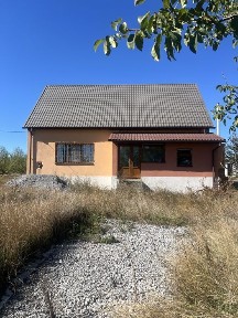 Продам будинок під Ваш ремонт