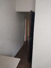 Продається 3 кімнатна, 63 м, Ремзавод, пр. Миру б 211