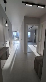 Продаж однокімнатної квартири в новобудові з ремонтом