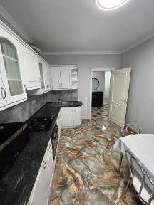 Оренда 2-х кім. кв-ри в м. Винниках (р-н вул. Винна Гора)