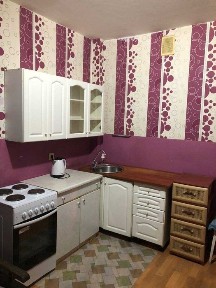 Київ, Подільський, вулиця Макіївська 8