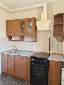 Оренда 1 кім Прирічна 17в 34м2 Набережна Метро Мінська 10хв Газ Оболон