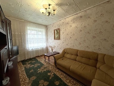 Продам 2кім квартиру в с. Садове