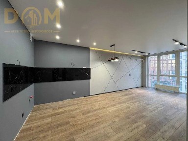 Киев, Некрасова ул., 8