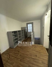 Будинок 100 м² з ремонтом на ділянці 3 сотки. Приморський р-н