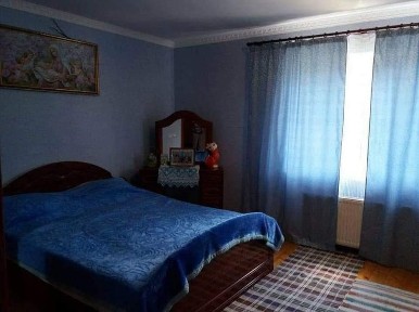 Здається будинок Ізки Закарпатська область