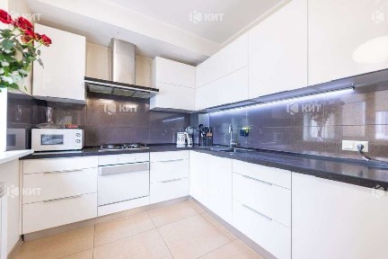 3к. 68м2 ХТЗ (м. Масельского, пр. Героев Харькова 254Б) 130802