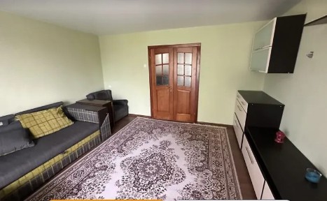 Продажа 3-комнатной квартиры 63 м², Гладкова ул.