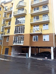 Продам 1 кімн. новобудову 48м2, здана в експлуатацію, центр Чернівців