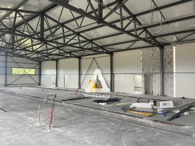 Будівля холодна 20х54х6 (м), склад, обшитий профнастилом під ключ