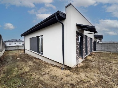 Продам котедж 100м2 з кухнею-вітальнею на 3,7 сотках Райський сад