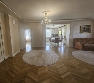 Здається в оренду будинок м. Ужгород