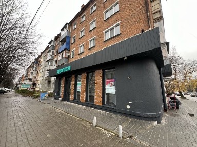 Здам в оренду нове комерційне приміщення в Центрі міста.