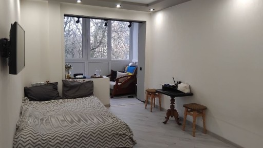 Продам квартиру в парковій зоні.