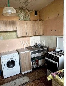 Продаж 1к. квартири під ремонт, вул. Романа Ратушного, метро Вокзальна