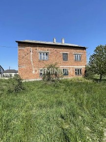 Продається добротний будинок в с. Руська Долина