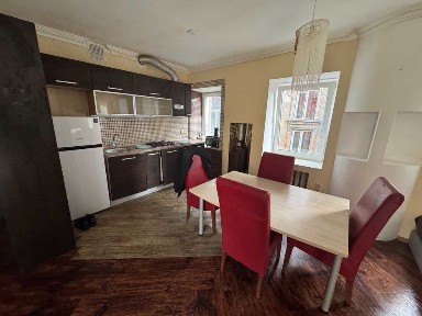 Здам простору квартиру на Великій Арнаутській