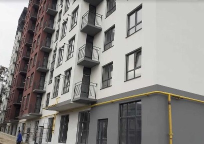 Однокімнатна 1к квартира новобуд з АГВ середній поверх зданий будинок