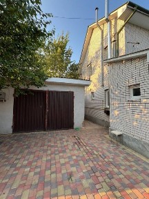 Продаж будинку в с. Гнідин