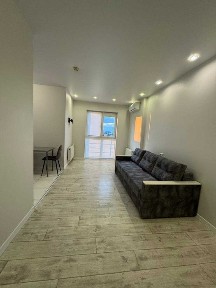 1к квартира 41м2, поверх 8/16, євроремонт, вул. Соборності