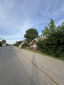 Будинок у ЦЕНТРІ Брошнів-Осади Перша лінія