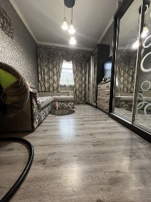 Продаж квартири у центрі міста.