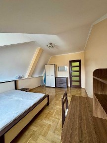 Продаж Апартаментів, 2к квартири з ремонтом на вул. Кутова (