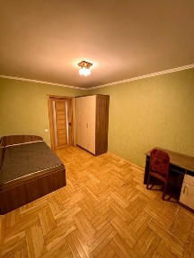 Продаж, апартаментів, 2 кімнатної квартири з ремонтом на вул. Кутова