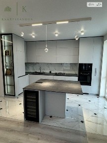 Продам 4-кім. квартиру, вулиця Вашингтона Дж 6а З Ремонтом!