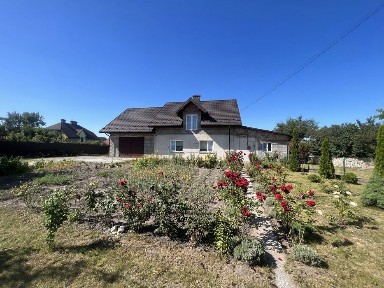 Будинок з гаражем та ділянкою 15.17 сот до Метро на Городоцькій 10 хв